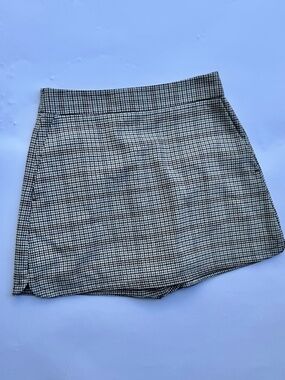 Zara brown/black/khaki plaid lined shorts/skort